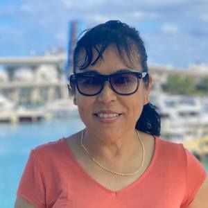 Meet your Posher, Isabel